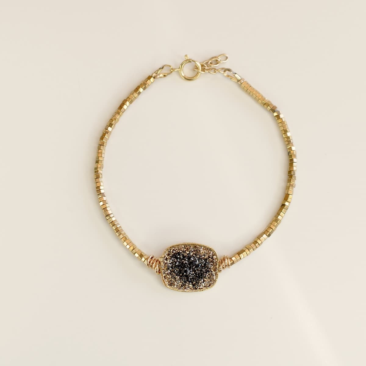 Bracelet Anna Hématite carré d'Or